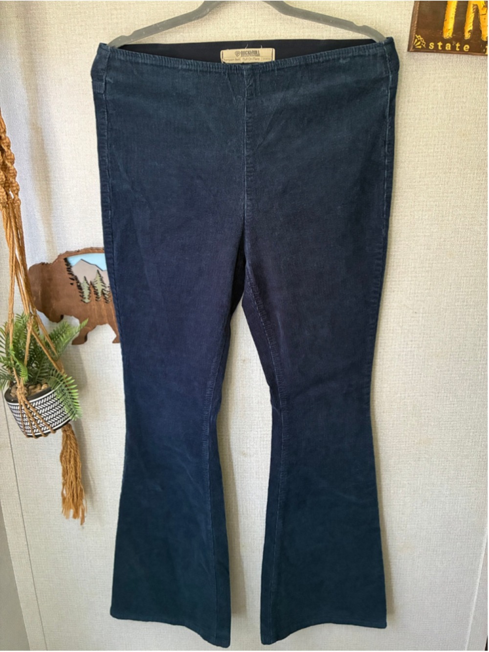 Women's Rock & Roll Denim Navy Corduroy Flare Pants Size 31 - Picture 4 of 5